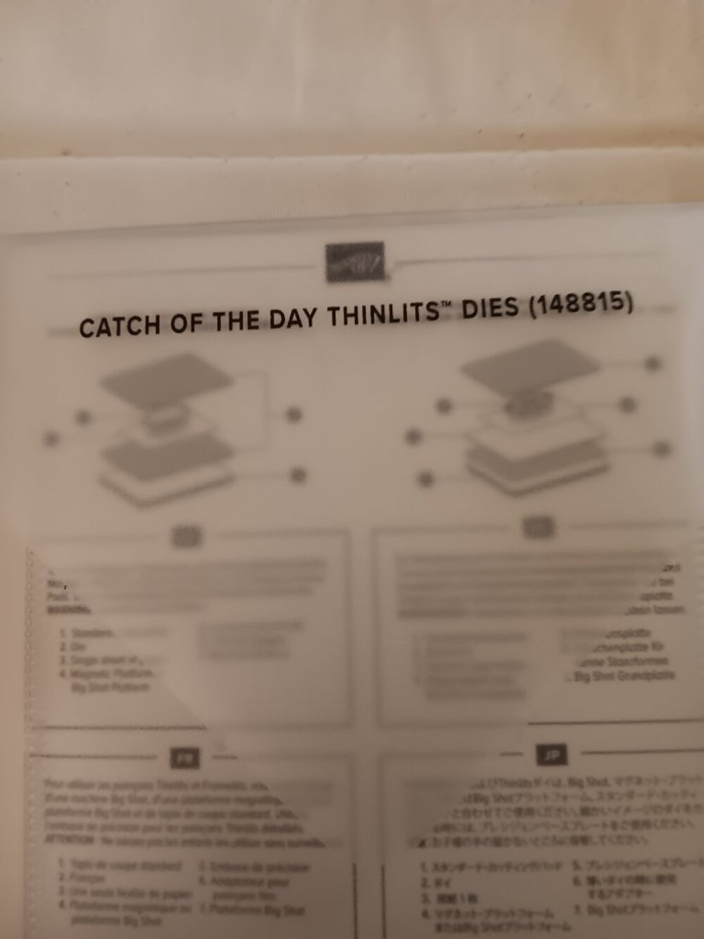 Sizzix Big Shot fish die cutting thinlits - Picture 3 of 3